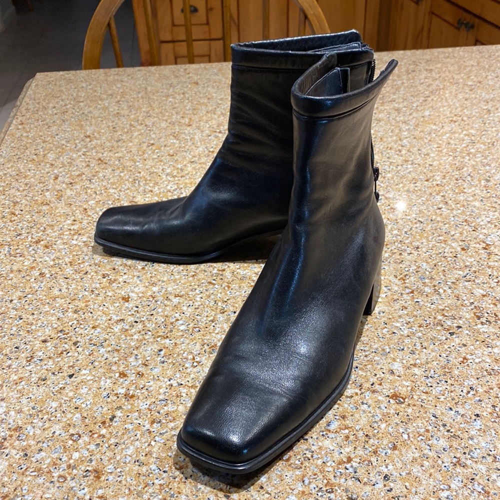 Ankle boots